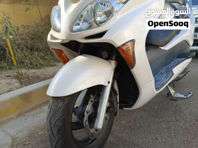 هوندا فورزا mf08