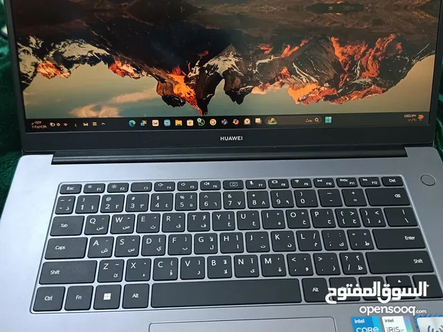 Windows Huawei for sale  in Al Sharqiya