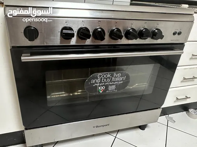 almost brand new Italian Indest gas cooker