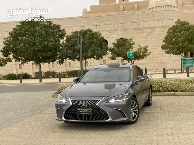 Lexus ES 2019 in Al Dakhiliya