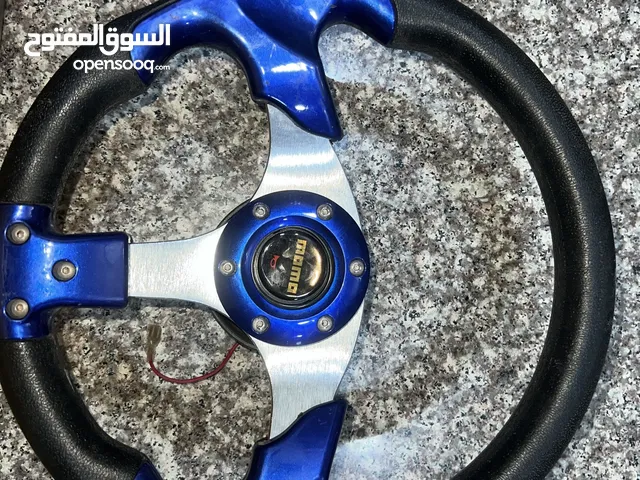 ستيرنج نوعية momo لون ازرق نظيف جدا  للبيع