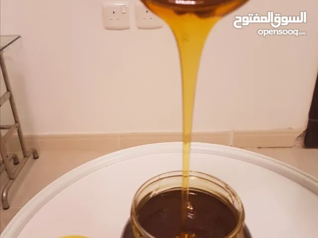 عسل بلدي طبيعي نقي.. عسل بلدي لا شك فيه..