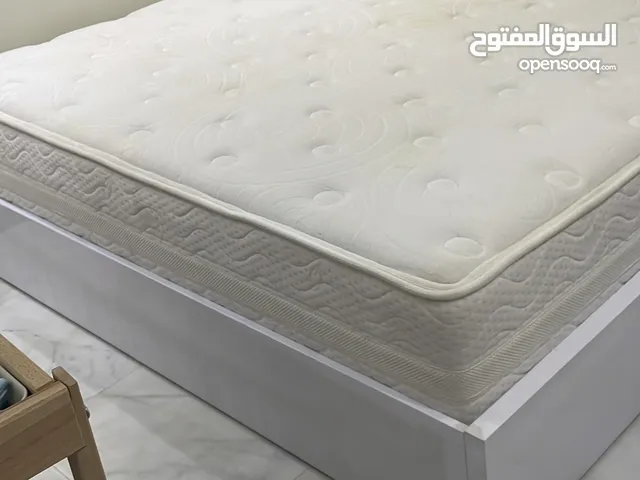 مرتبية لولا من انجلندر englander lola mattress