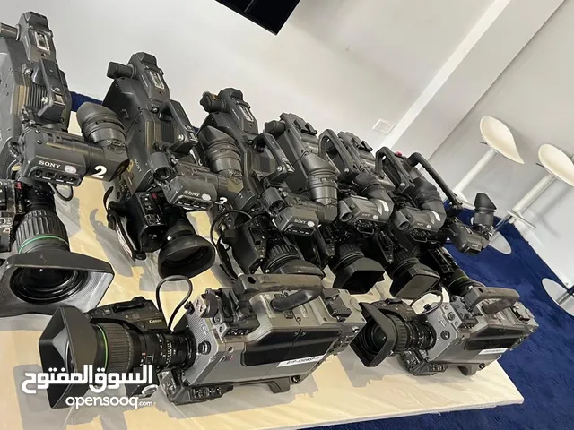 كاميرات بث احترافية مستعملة من سوني وباناسونيك Sony Panasonic professional broadcast cameras