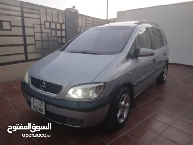 Used Opel Zafira in Tripoli