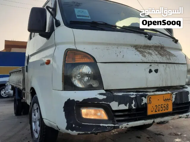 2013 هيونداي H 100