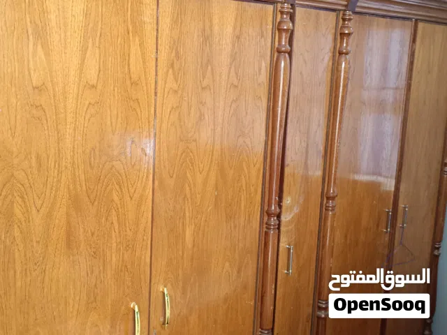 غرفه نوم, فترينات خشب للصاله، مائده طعام و كراسي 6 أشخاص و طقم كنب خشب تييك افريقي اصلي تفصيل يدوي
