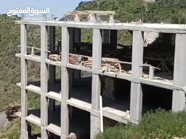 عمارة أربع أدوار