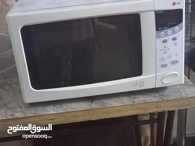 LG 25 - 29 Liters Microwave in Amman