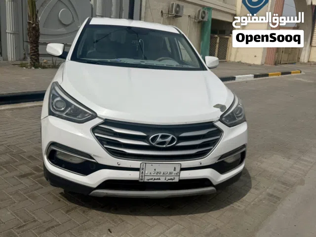 Used Hyundai Santa Fe in Basra