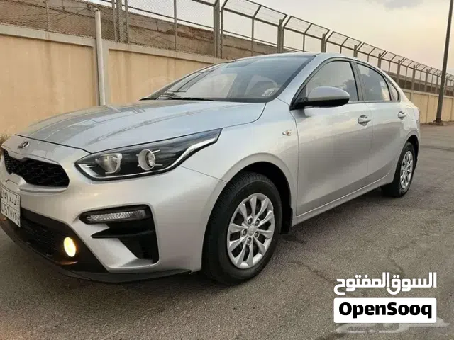 كيا سيراتو 2021