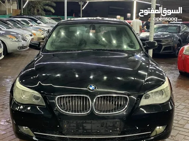 BMW 520i  وارد نظيف جدا