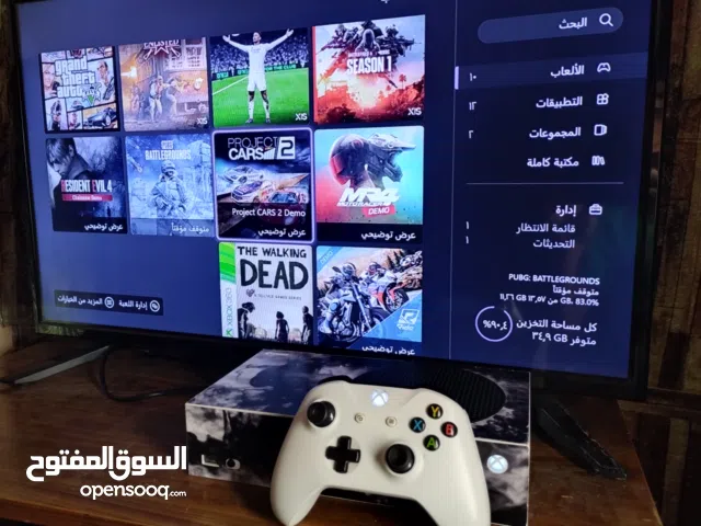 اكس بوكس سيريس اس شبه جديد ايد وحدة اصلية الالعاب الي بالڤيديو هدية(مملوكات)+ في مكتبة العاب