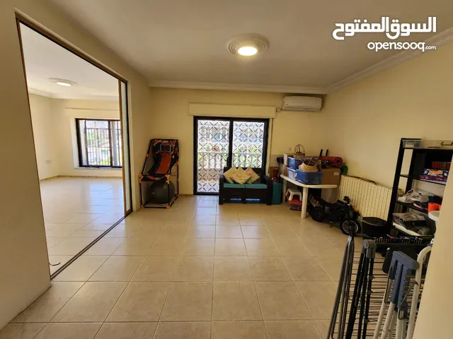 شقة فارغة للإيجار في عبدون - ref : 14627