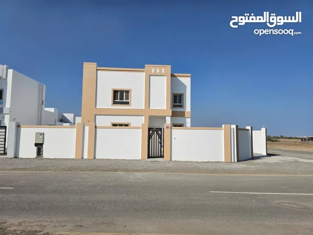 منزل للبيع بمواصفات جدا ممتارة في ولاية بركاء - الهرم