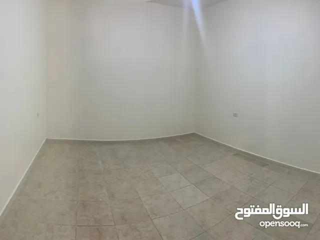 شقة فارغة للايجار في مرج الحمام اعلان رقم 10 مكتب حواش العقاري
