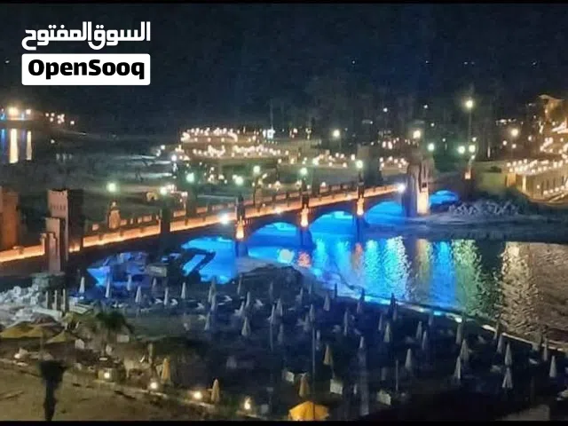 شاليه صف اول علي الميه من المالك بالمعموره الشاطي