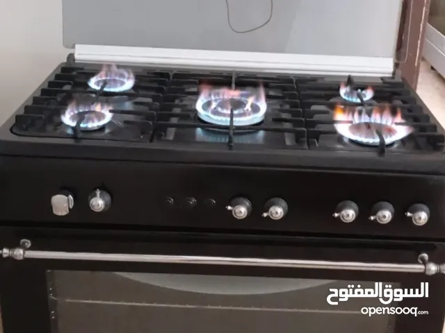 غاز خمس عيون نوع تركي ثقيل مناصب سكب اساس الشركة لون اسود بسعر مغري جدا مقاس تسعين