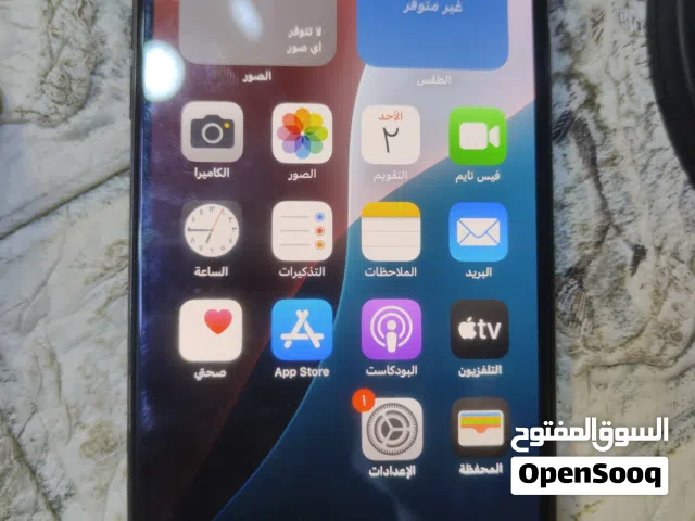 ايفون xs max وايفون x نضيفات فيس ايدي شغال