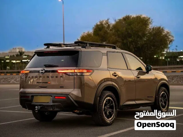 Used Nissan Pathfinder in Muscat
