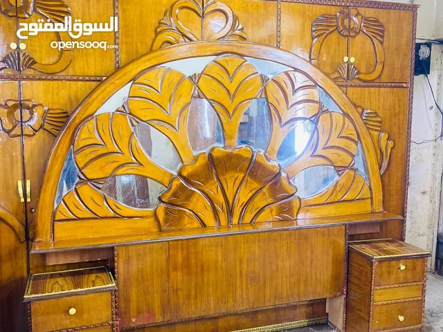 غرفة نوم عرسان
