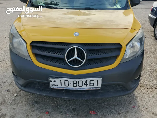 مرسيدس سيتان بنزين 2019 فحص كامل فل كامل للبيع ..