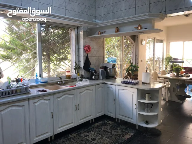 420 m2 More than 6 bedrooms Villa for Sale in Amman 7th Circle