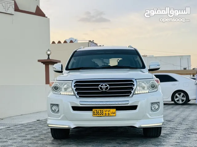 Toyota Land Cruiser 2013 in Al Dakhiliya