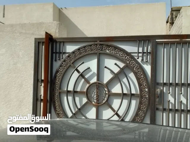    Townhouse for Sale in Basra Abu Al-Khaseeb