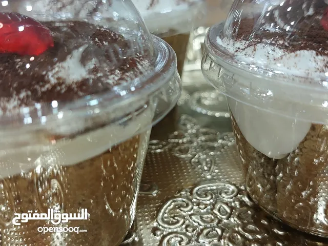 علب كيك وتشيز كيك للمناسبات