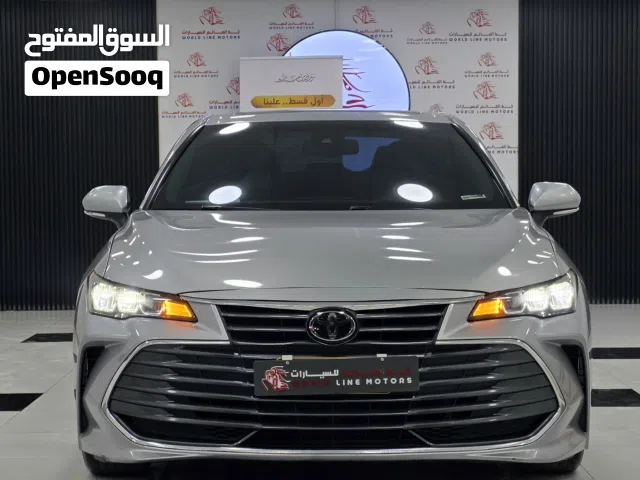 TOYOTA AVELON XLE كنت تبحث عن سيارة فخمة، واسعة، واعتمادية فالأفالون تعتبر من أفضل سيارات