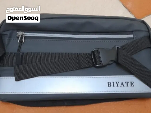 شنطة وسط شبابي حاله زيرو