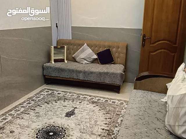 60 m2 2 Bedrooms Townhouse for Sale in Baghdad Iskan