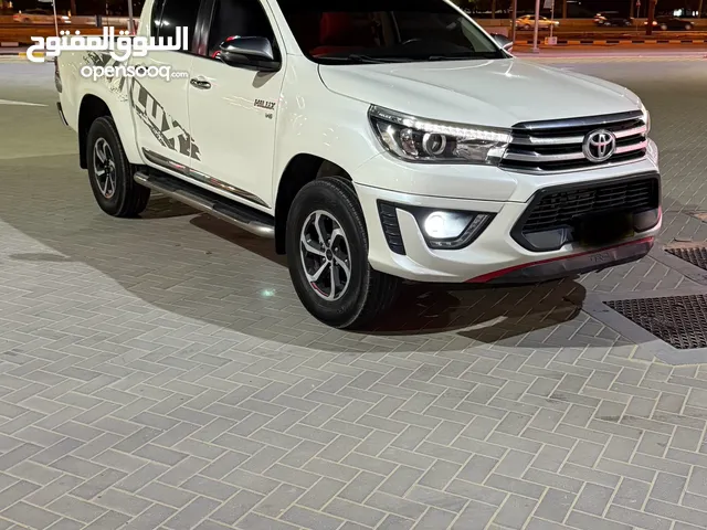 Used Toyota Hilux in Sharjah