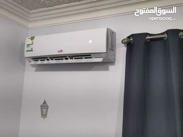 Gree 2.5 - 2.9 Ton AC in Al Riyadh