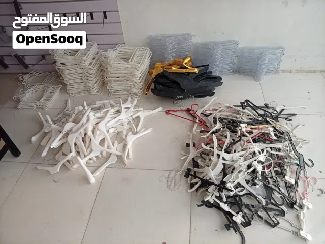 أغراض محل للبيع