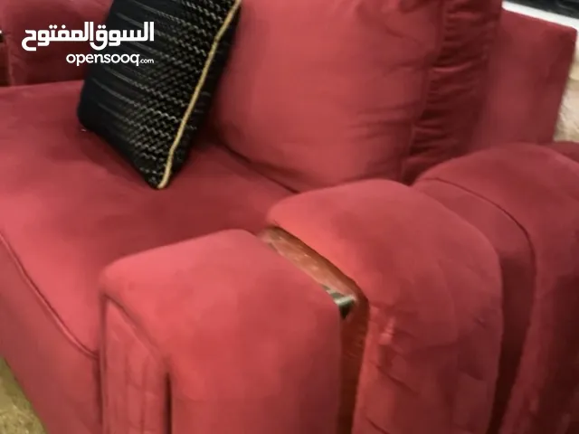 كنب لغرف الضيوف