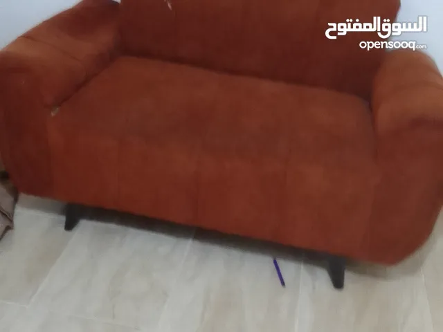 طقم غرفه جلوس بحاله جيده للبيع