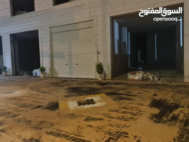 مخزن اللايجار