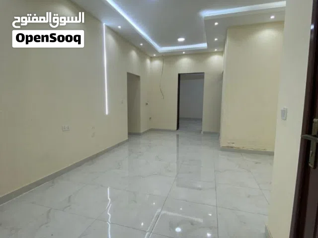 35 m2 Studio Apartments for Rent in Al Ain Al Hili
