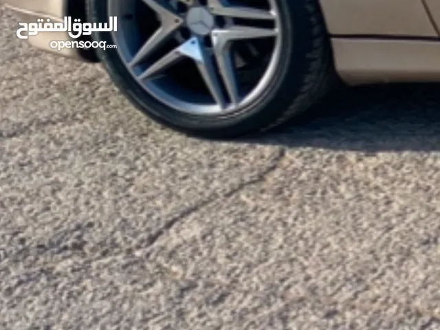 جنط 17 amg بدون شعور ولا كسور مع كوشوك ممتاز