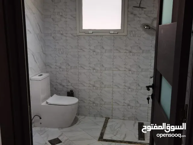 متوفر استديوهات وغرفه وصاله للايجار