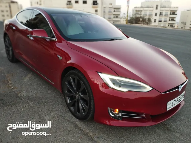 TESLA MODEL S 2019 long Range Dual Motor  من المالك 2020 تكنلوجيا