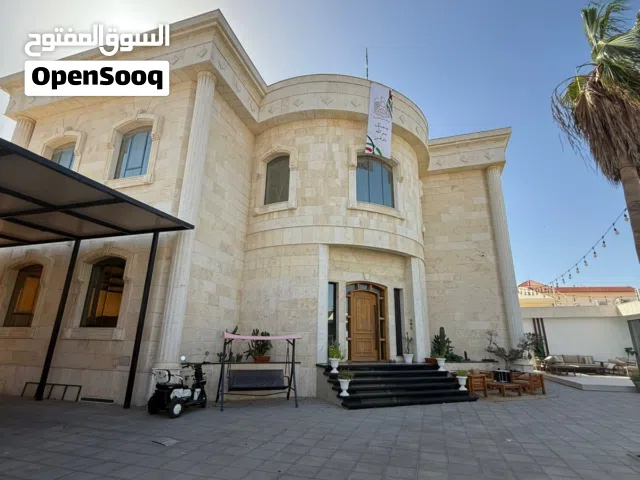 للبيع فيلا فاخمه فى الرمثاء