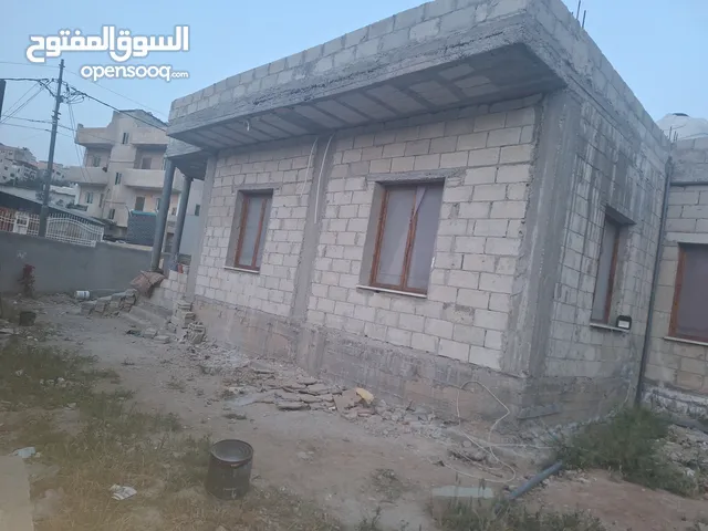100 m2 5 Bedrooms Townhouse for Sale in Zarqa Russayfah