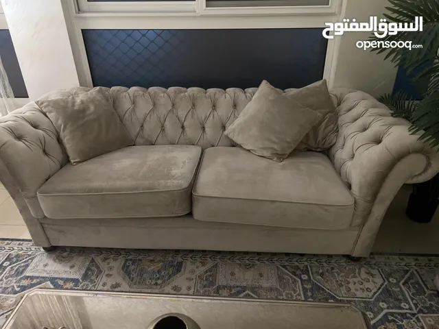 اثاث للبيع