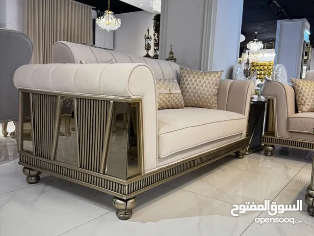 لمحبين الاناقه والذوق الراقي طقم كنب 7مقاعد فخم جداً كولتي عالي