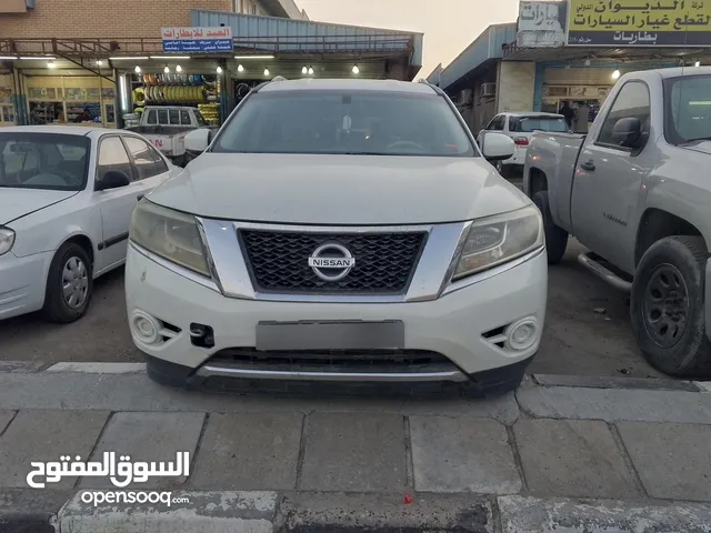 Used Nissan Pathfinder in Kuwait City