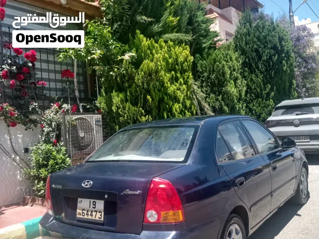 2003 Hyundai Accent Standard