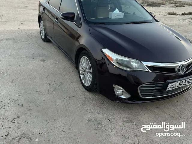 Toyota Avalon 2013 in Kuwait City